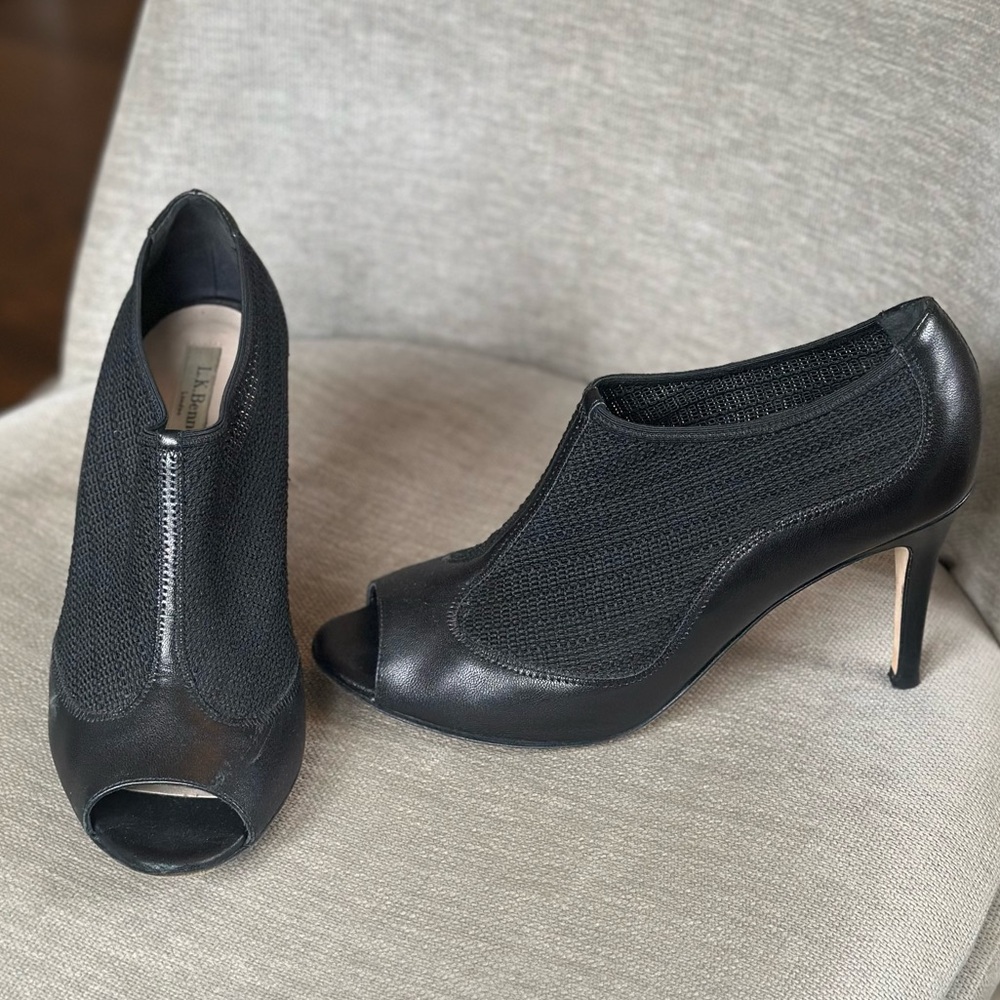 L.K. Bennett Lara Bootie in Black Mesh Nappa EUC